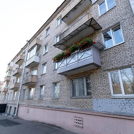 Tolbuhina Apartment *