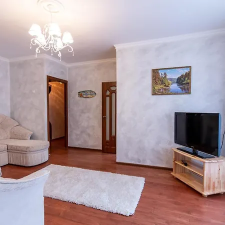 Tolbuhina Apartment